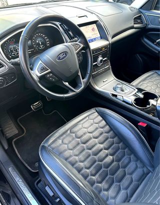 Ford S-Max Vignale Hybrid 2023 ·Automático ·7 plaz