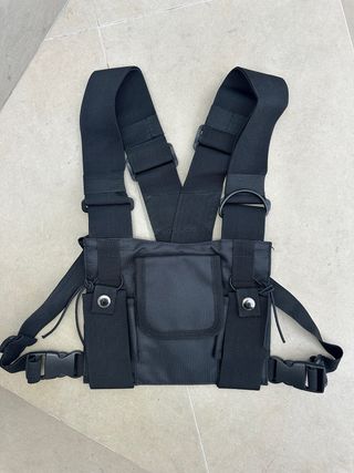 Riñonera bolso pecho negro