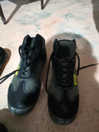 Zapatos de seguridad negros Talla 38 las tres
