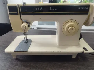 Máquinas de coser Alfa 1680 y Singer 966