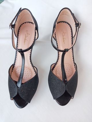 Zapatos negros tacón con brillos