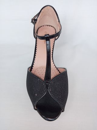Zapatos negros tacón con brillos