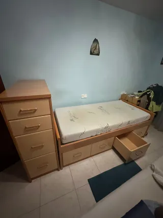 Cama con cajones icolchon,cómoda con cuatro cajone