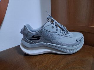 Zapatillas Skechers Gris Air Cooled Goga Mat