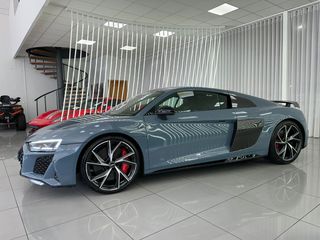 AUDI R8 V10 FSI performance 456kW quattro S tr.