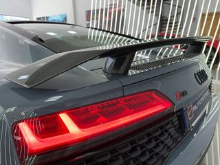 AUDI R8 V10 FSI performance 456kW quattro S tr.
