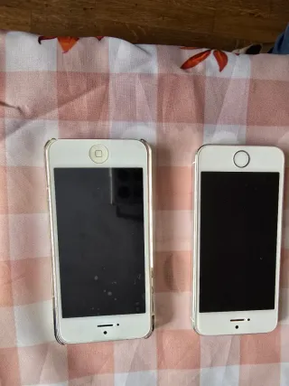 Lote 2 iPhone 5 y 5S Blanco