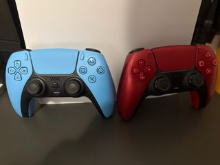 Pack PS5: Consola, Mandos, Juegos y Monitor.