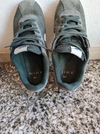 Nike Cortez verdes talla 41.5