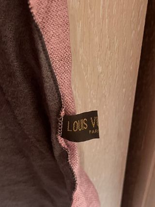Bufanda Louis Vuitton Monogram Rosa y Marrón