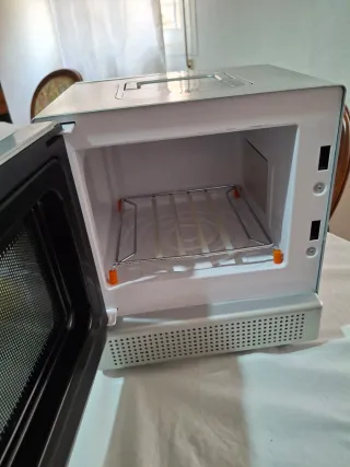 Microondas pequeño
