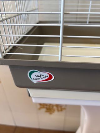 Gabbia per uccelli con piedistallo