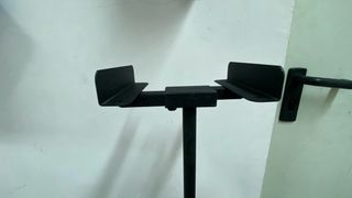 Soportes para altavoces traseros (hasta 11 cm)