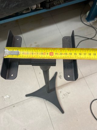 Soportes para altavoces traseros (hasta 15 cm)