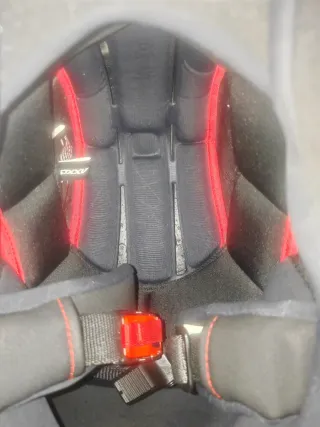 Casco de moto AXXIS negro