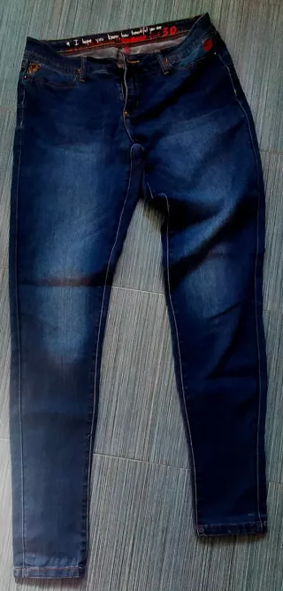 Pantalón vaquero Desigual Talla 40