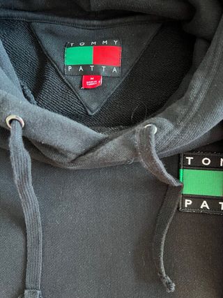 Sudadera Tommy Hilfiger x Patta Negra y Roja