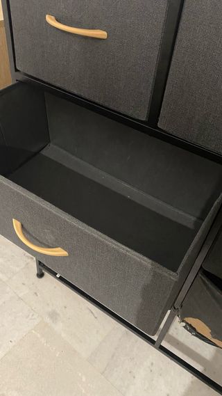 Cajonera estilo industrial negra y marrón