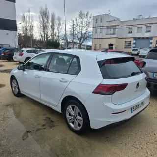 Volkswagen Golf 2021