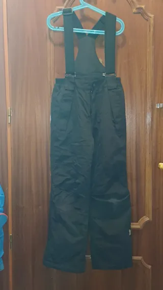 Pantalón de nieve negro con tirantes