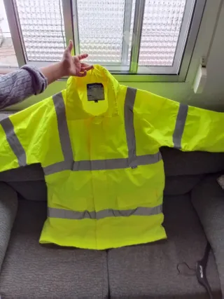 Chaqueta Portwest Impermeable Reflectante Amarilla