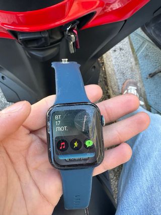 Apple Watch SE 2 44mm pantalla rota