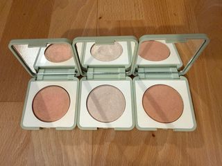 Iluminadores Kiko Milano Dorado y Rosa