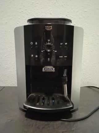Cafetera Krups Quattro Force Automática