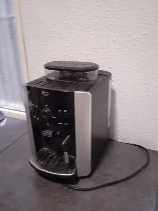 Cafetera Krups Quattro Force Automática