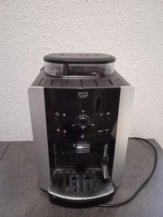 Cafetera Krups Quattro Force Automática