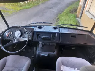 Mercedes-Benz 407D 1982
