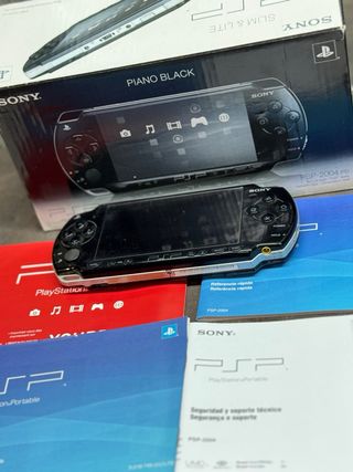 PSP Piano Black 2004 con caja e instrucciones
