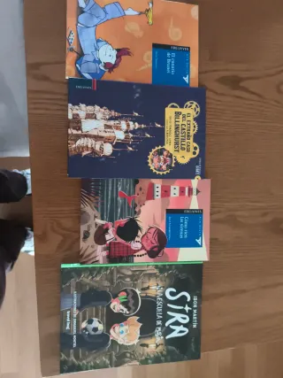 Lote libros infantil 8 años. Canario brunei y mas