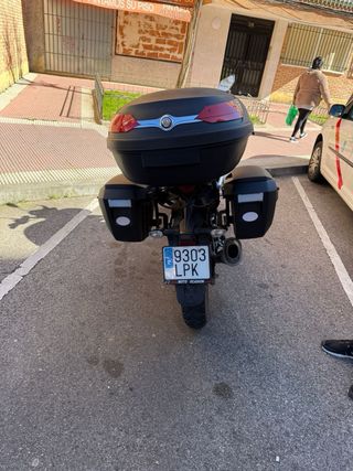 Suzuki GSX 125 2021 - 13.300 km Tel. 670300664