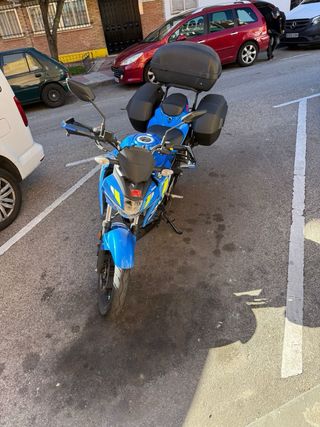 Suzuki GSX 125 2021 - 13.300 km Tel. 670300664