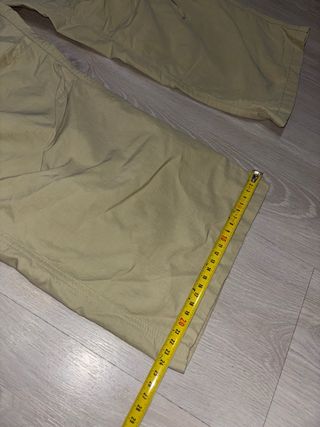 Pantalones Fjallraven trekking senderismo beige