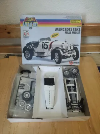 Maqueta Burago Mercedes SSKL Mille Miglia 1:18