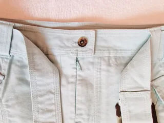 Falda Carolina Herrera azul claro