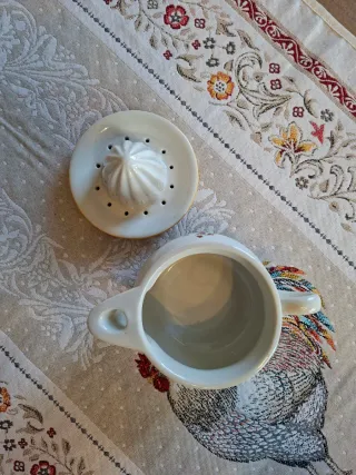 Spremiagrumi vintage in ceramica