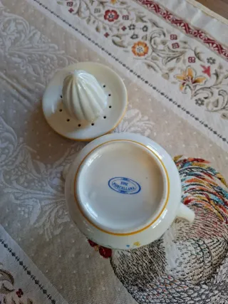 Spremiagrumi vintage in ceramica