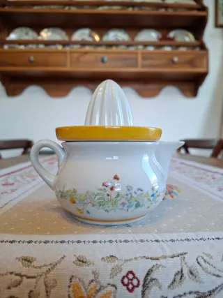 Spremiagrumi vintage in ceramica