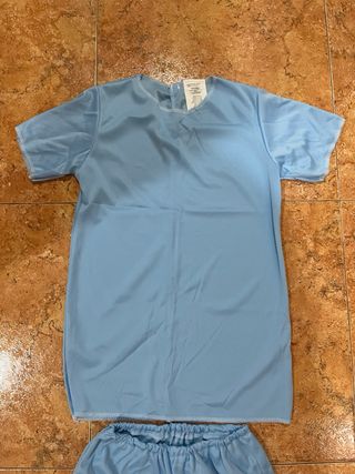 Disfraz médico bata blanca y traje azul