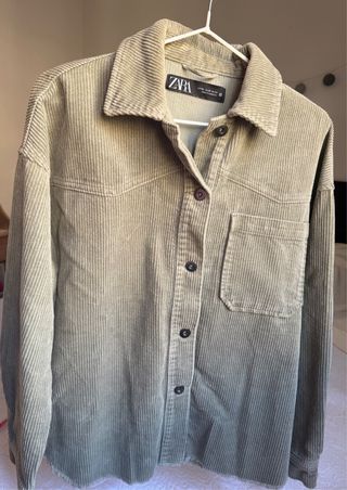 Chaqueta Zara Corderoy Oversize Verde Oliva