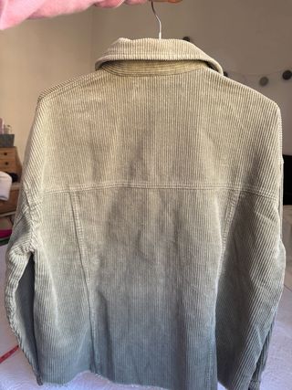 Chaqueta Zara Corderoy Oversize Verde Oliva