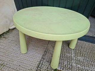Mesa infantil redonda verde Ikea