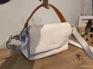 Bolso Desigual blanco