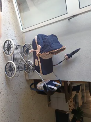 Carrito muñeca vintage + bebé reborn + ropa
