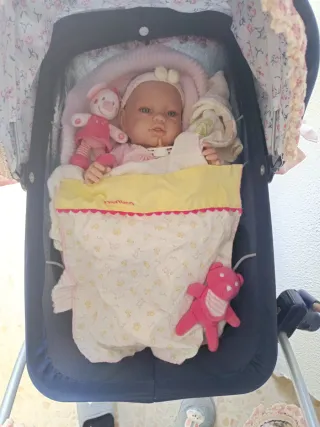 Carrito muñeca vintage + bebé reborn + ropa