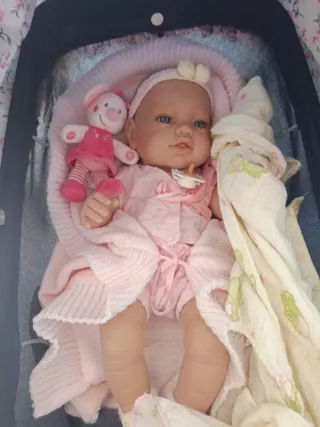 Carrito muñeca vintage + bebé reborn + ropa