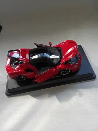 Bburago Ferrari SF90 Stradale 1:24